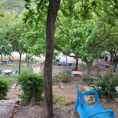 Natura Komani Vendégház Koman