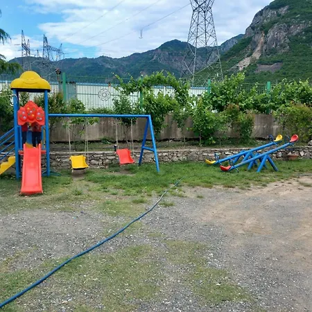 Natura Komani Vendégház Koman