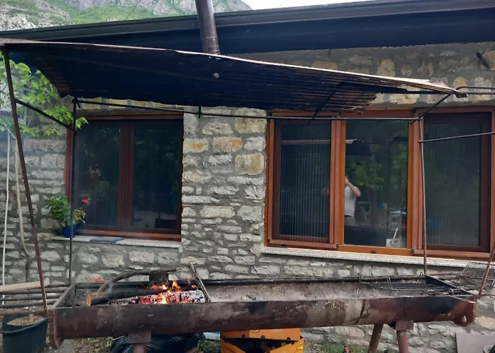Maison d'hôtes Natura Komani Koman