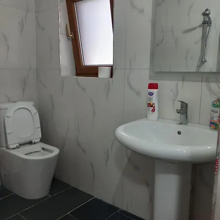 Natura Komani Gasthuis